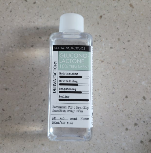 Тонер-есенція з PHA кислотою для обличчя 150 мл - Derma Factory Gluconolactone 10% Treatment 234 фото