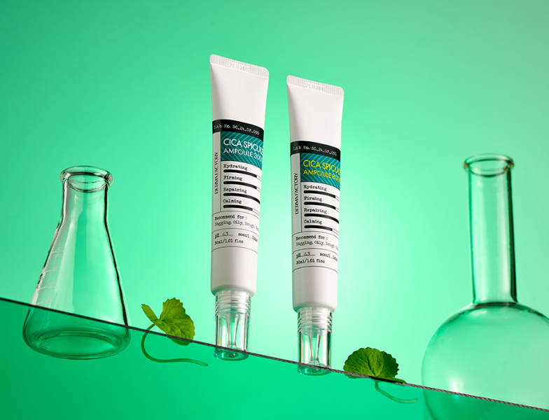 Сироватка для обличчя з центелою, ніацинамідом та спікулами 30 мл - Derma Factory Cica Spicule Ampoule 8000 236 фото