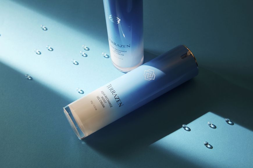 Зволожуючий крем-гель для обличчя з гіалуроновою кислотою - TERRAZEN Aqua Recharge Moist Gel Cream, 60г 265 фото
