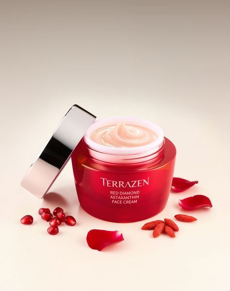 Крем для обличчя з астаксантином - TERRAZEN Red Diamond Astaxanthin Face Cream, 50мл 271 фото