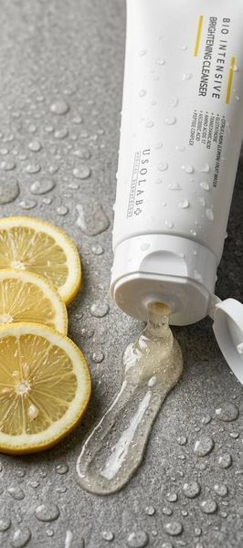 Гель для вмивання з антиоксидантами та глутатіоном 120 мл - USOLAB Bio Intensive Brightening Cleanser 230 фото
