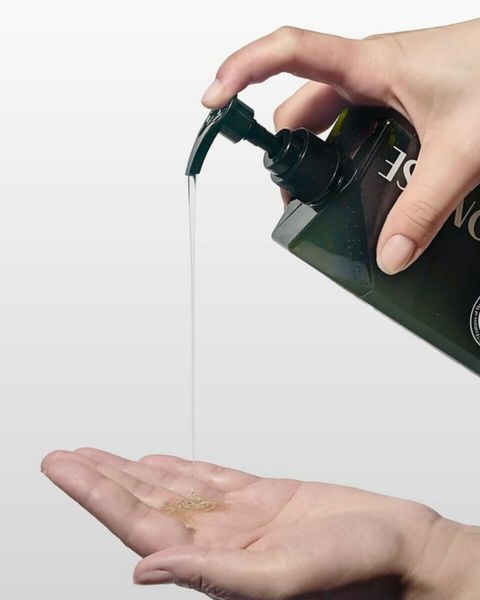 Шампунь для жирної шкіри голови 400 мл, Aromase Anti-Dandruff Essential Shampoo 189 фото